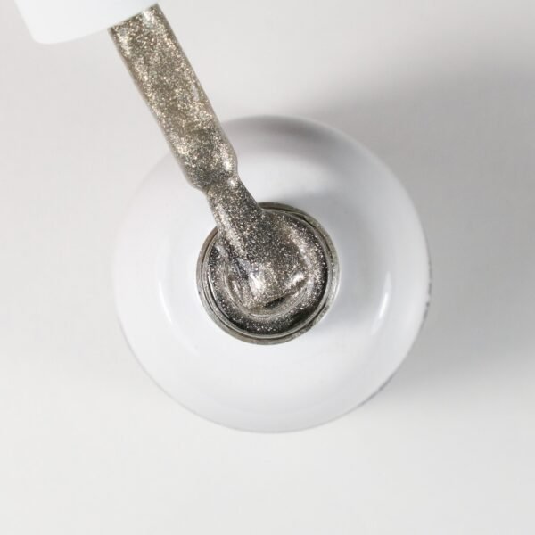 Gelinis lakas, NR. 435 10 ml