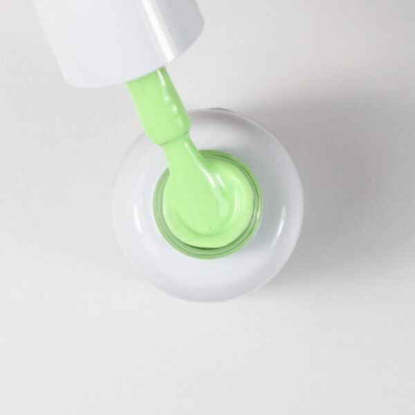 MINI gelinis lakas, NR. 136, 6 ml