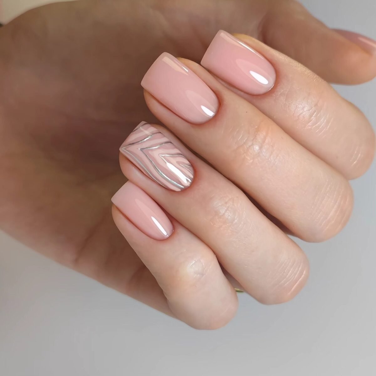 Diamond gelinio lako bazė, LIGHT PINK FRENCH, 15 ml - Image 4