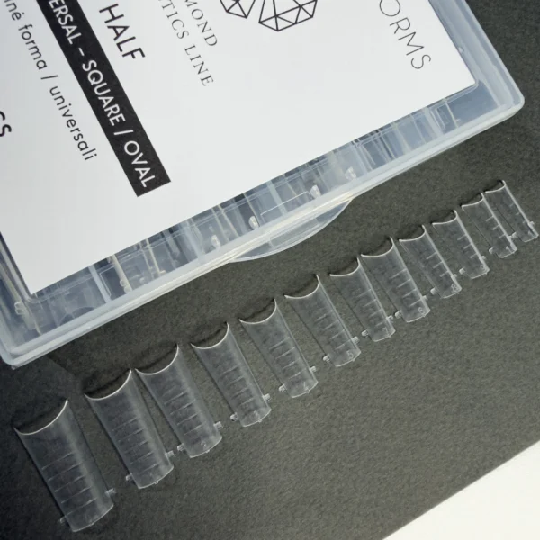 Plastikinės formelės nagų priauginimui „HALF UNIVERSAL - SQUARE / OVAL" 120 vnt.
